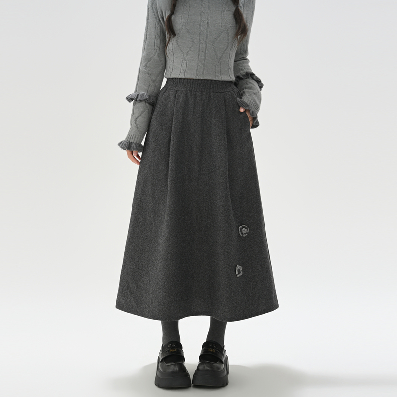 森女部落纯色高级感高腰A字半身裙女新款长款遮跨百搭毛呢伞裙冬
