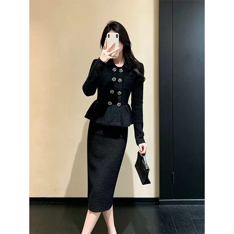 法式名媛小香风套装女秋新款气质显瘦收腰两件套高级感黑色连衣裙