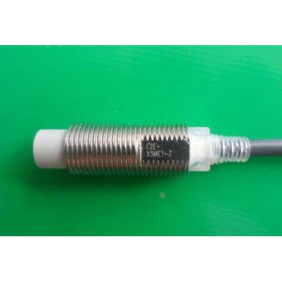 接近开关E2E-X5E1 X5E2 X5F1 X5F2 X7D1 X7D2 X5Y1 X5Y2-Z传感器