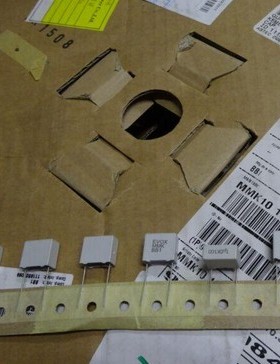 EVOX RIFA MMK5 63v1UF 63V100nf  薄膜电容 5MM 长脚