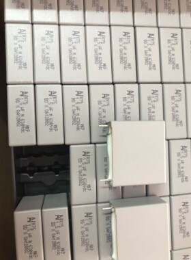 R75PR4150AA30K  R75 630V 1.5UF 155K  27.5mm AV KEMET薄膜电容