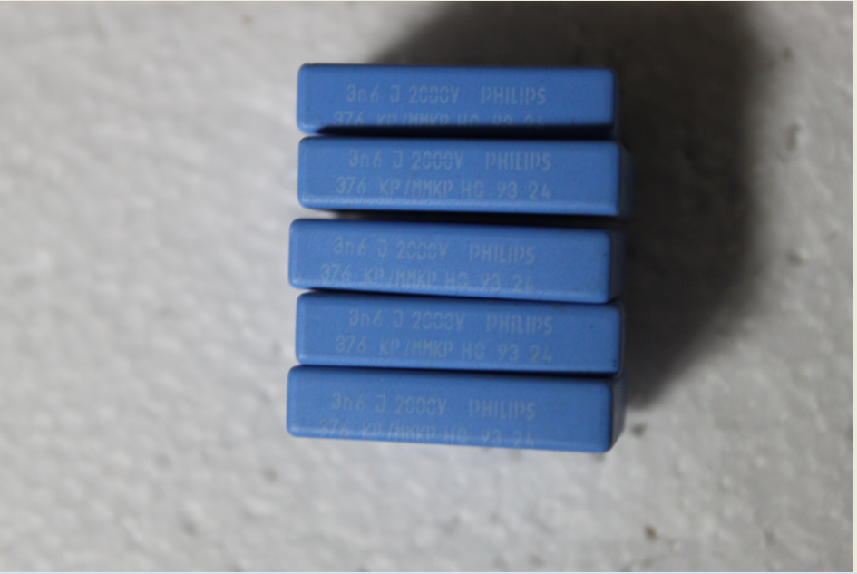 飞利浦PHILIPS BC MKP376  2000V3.6nf 2000v3.3nf 薄膜电容 25MM