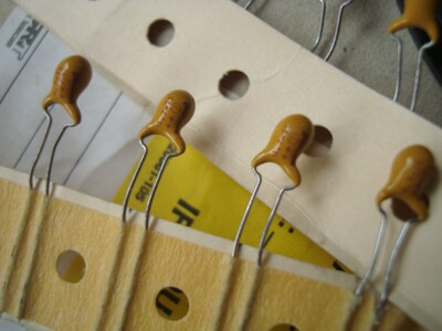 199D475X0025B 直插钽电容器  4.7uF25v 20%  Vishay / Sprague