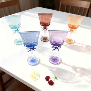 酒杯谷美鸡尾高颜值打卡棒立牌亚克力磁吸谷子展示棒吧唧徽章拍照