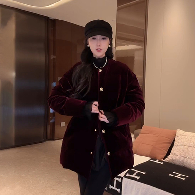 红丝绒收腰轻装滑羽绒服