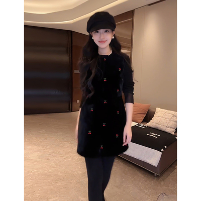 大李plus“樱桃丝绒马甲裙”氛围感优雅女装背心连衣裙-D5ST1668