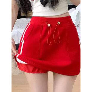 红色运动半身裙女2026新款夏季高腰小个子超火休闲辣妹a字包臀裙