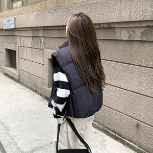 现货 2024冬季短款90白鸭绒羽绒背心马甲羽绒服095-961-P140 K198图片