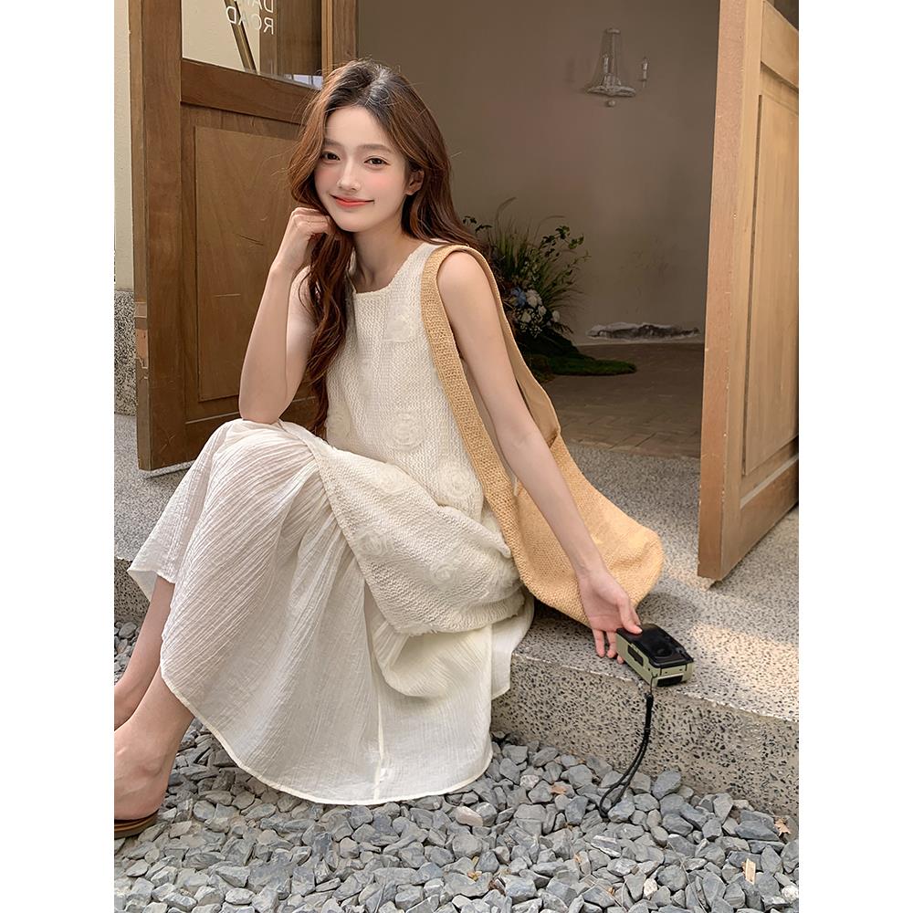 现货2025夏季新款剪花肌理感背心连衣裙095-8182-P125-K188,女装连衣裙,浙宝095(原288A)