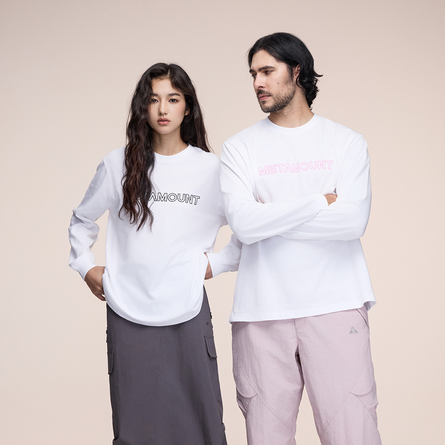 又见高山MetaMount 植绒logo印花长袖吸湿速干休闲T恤 2025年秋