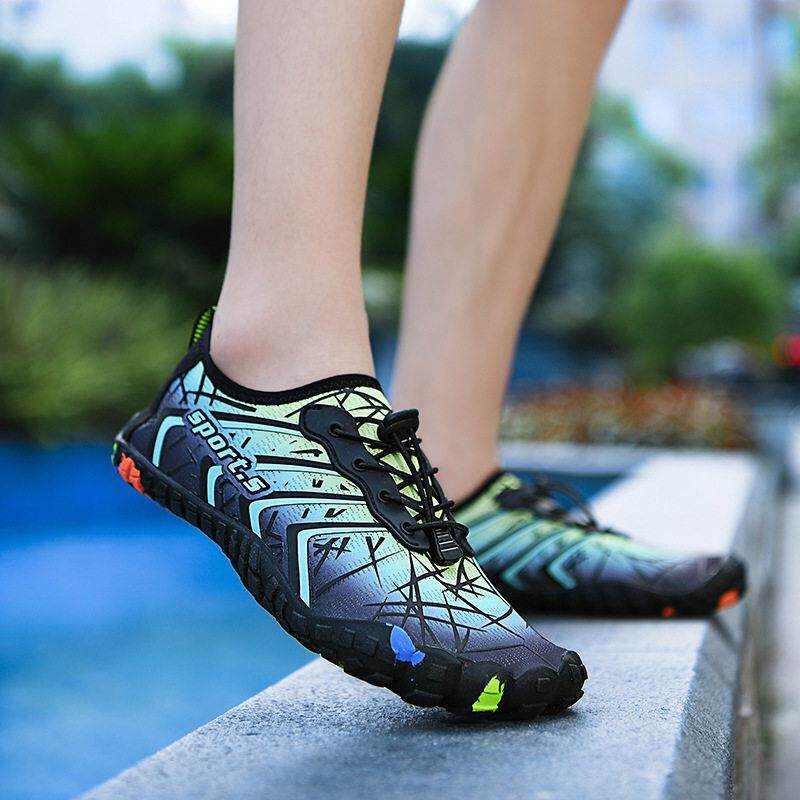 新款直销户外运动鞋子女跑步爬山涉水溯溪鞋室内健身房跑步机鞋