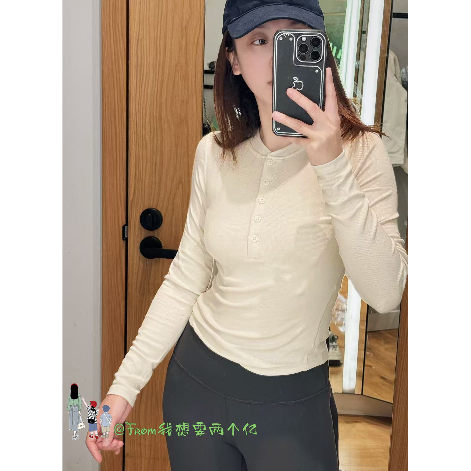 From新色/浅象牙白~HoldTlg弧形收腰显瘦纽扣亨利螺纹长袖T恤女春