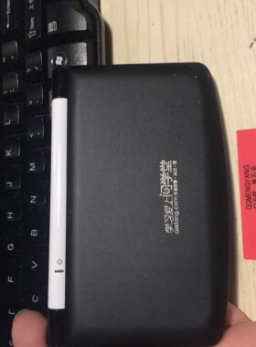 右脑王电子学习字典 另有：屏幕有断线但不影响使用的80