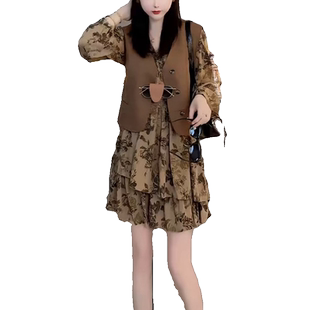时尚气质显瘦套装女2026年秋季新款马甲长袖印花连衣裙减龄两件套