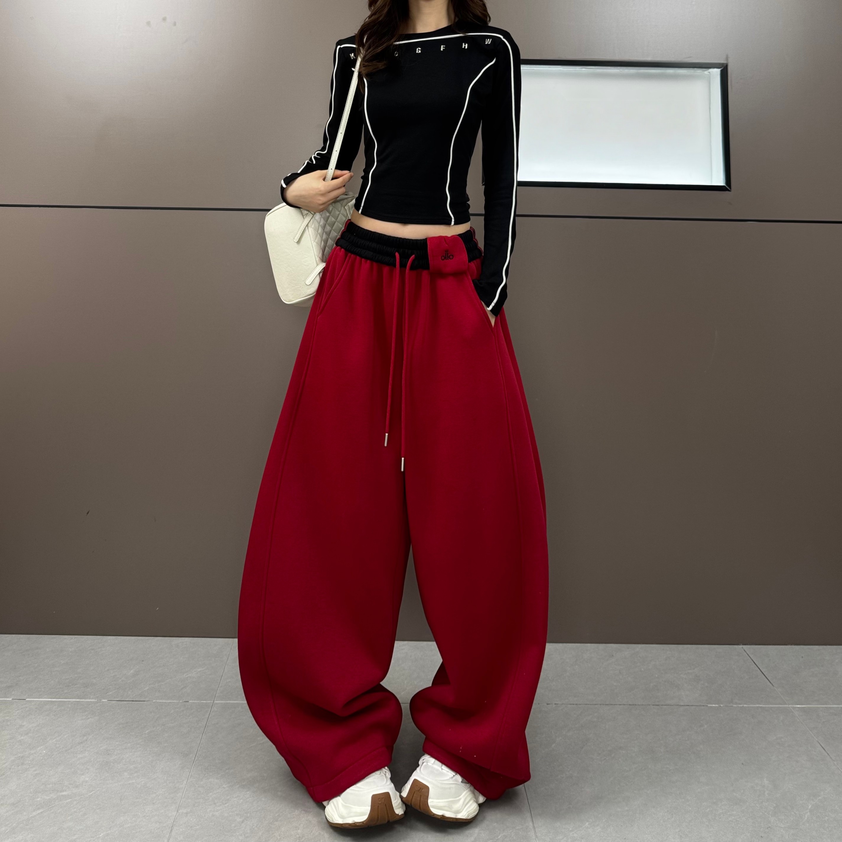 韩版时尚百搭休闲拖地裤女2025秋冬新款宽松显瘦高腰加绒弯刀卫裤,女装/女士精品,卫裤,淘宝优惠券,粉丝福利购,淘宝优惠卷