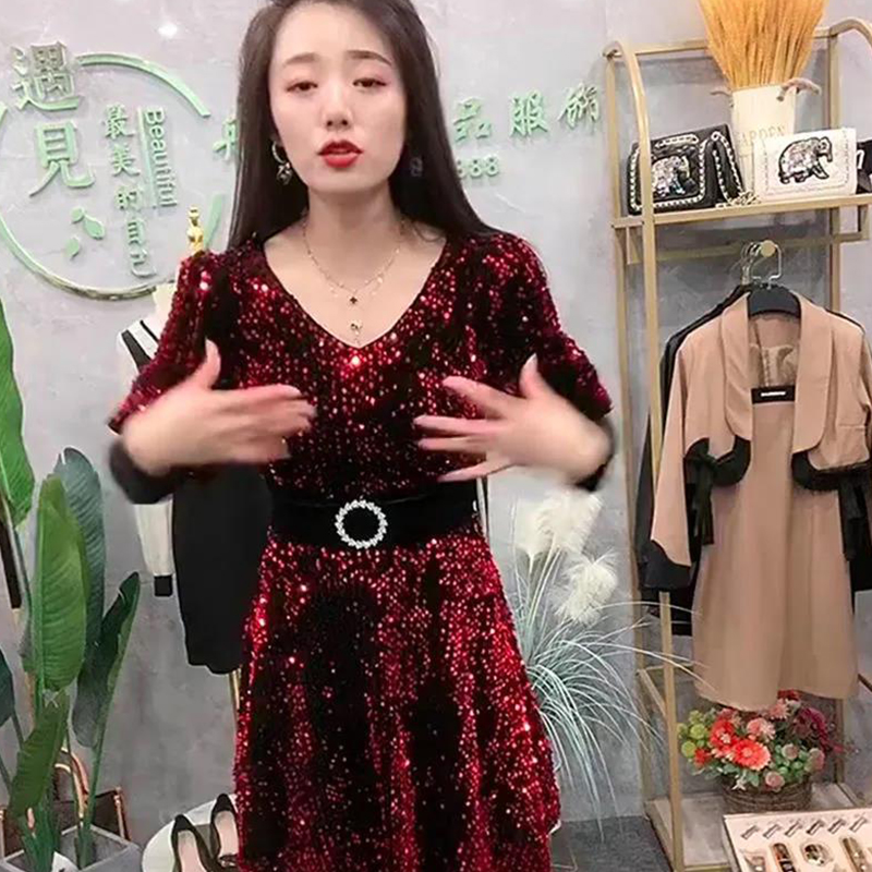 2024春秋新款时尚连衣裙女亮片