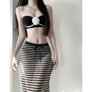 2026新款 分体泳衣女泡温泉立体花朵裹裙度假风显瘦绝美抹胸比基尼