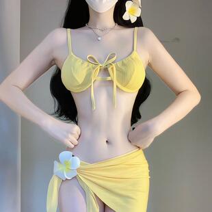 小鸡黄辣妹比基尼2025新款 绝美分体性感纯欲聚拢度假泳衣女泡温泉