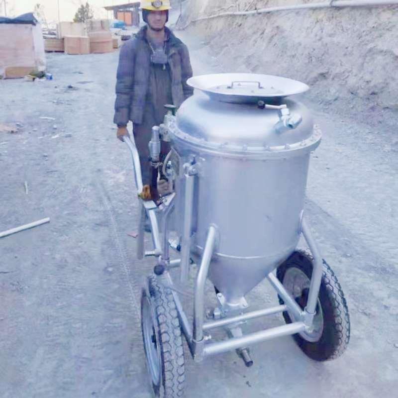 BQF-100型矿用装药器风动装药器防静电输药管粉末爆破深孔装药器