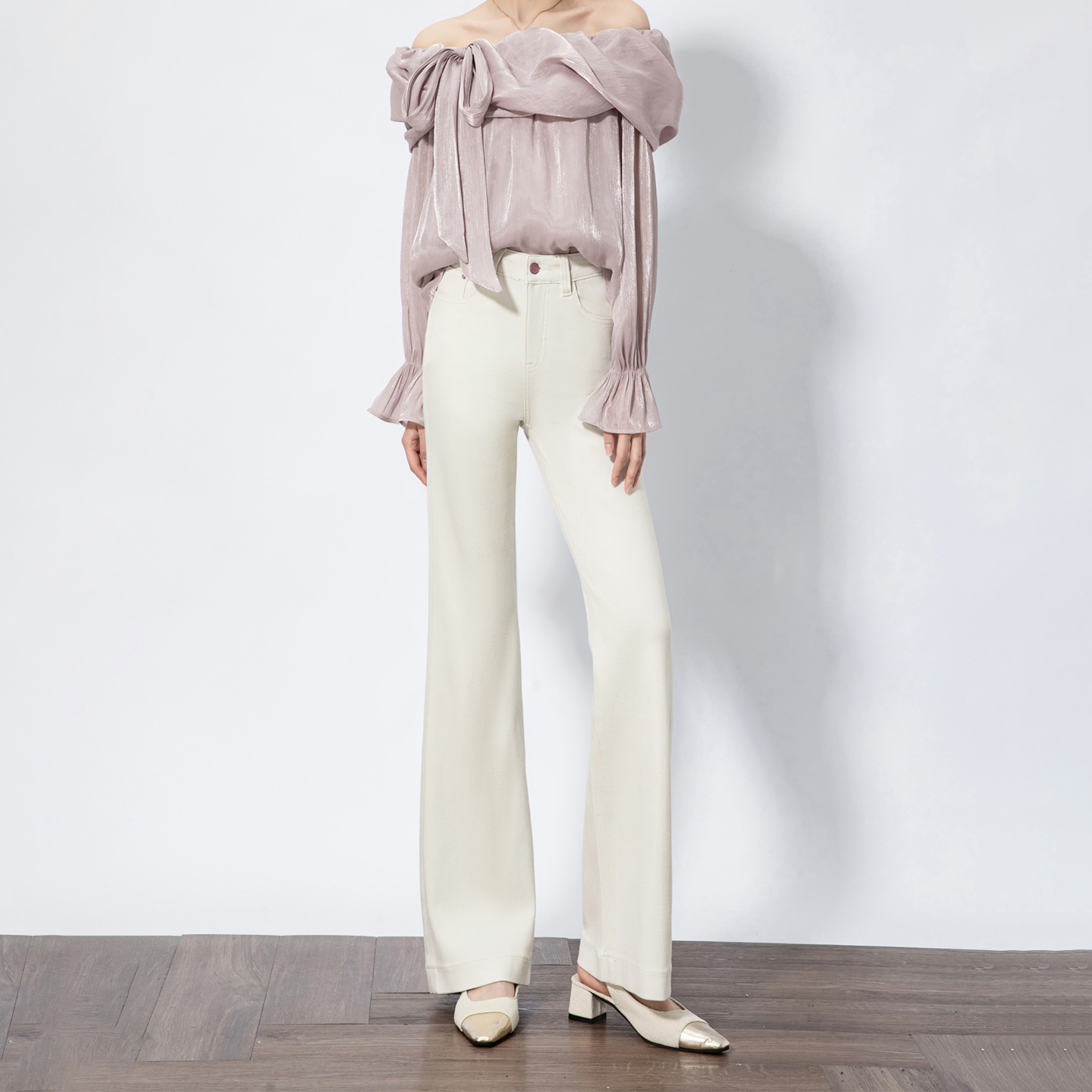 奶茶白·完美弹牛仔微喇裤女直筒