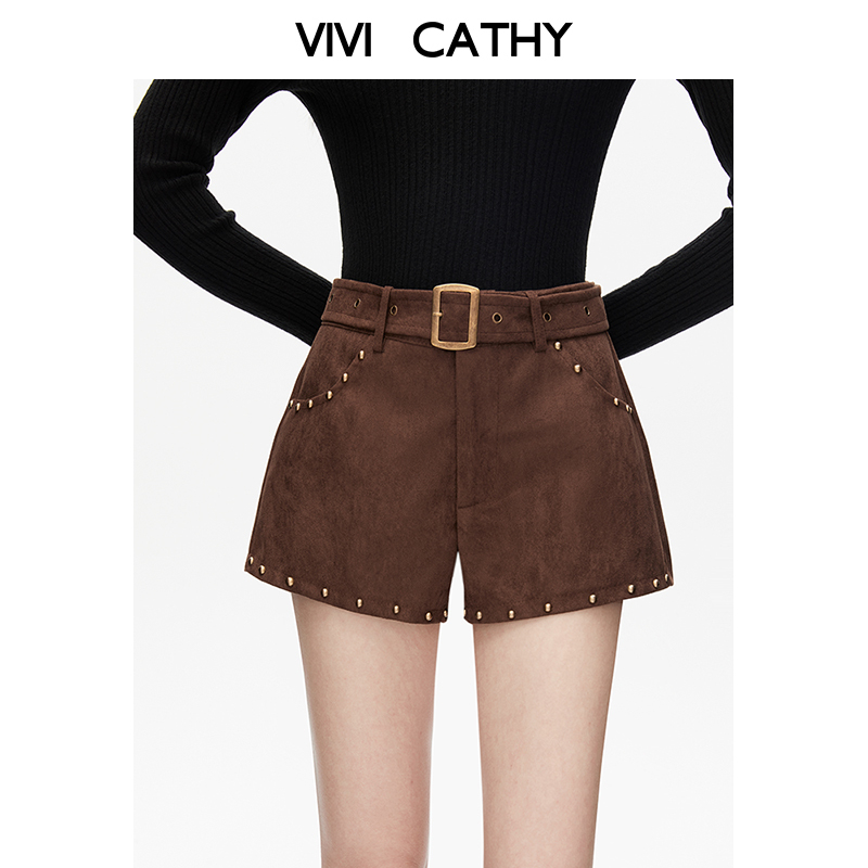 VIVICATHY麂皮绒棕色短裤女2025冬新款时尚设计感低腰佰搭热裤子