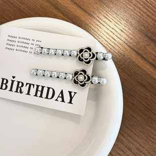 复古小香风高贵珍珠山茶花鸭嘴夹设计感气质侧边夹前额刘海碎发夹