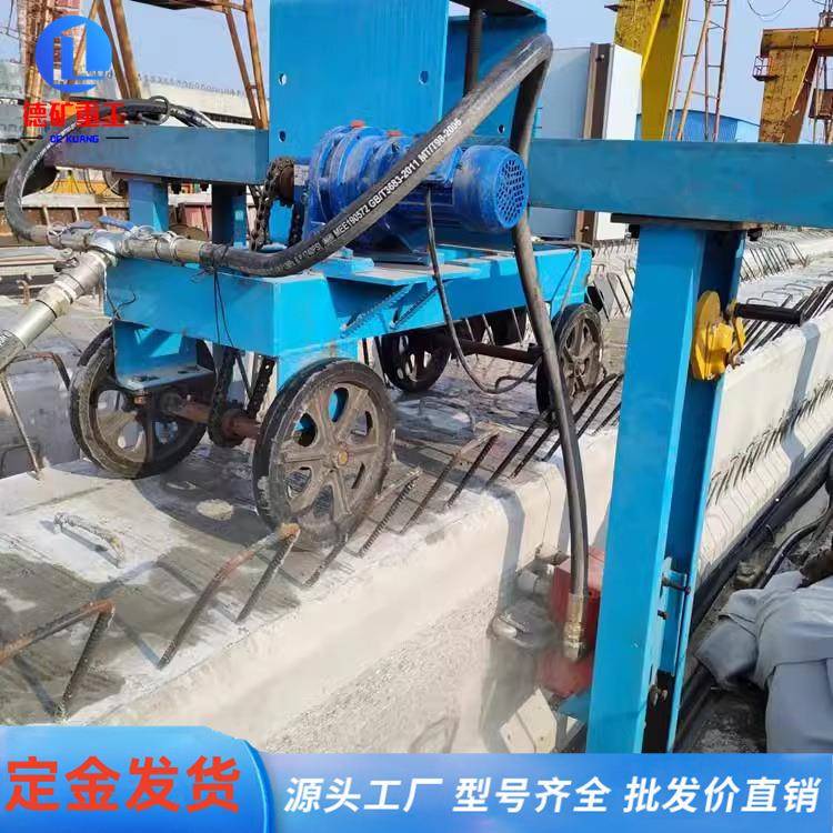空心板凿毛机防撞墙凿毛机全自动行走桁架式板梁机预制梁场凿毛机