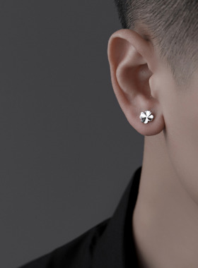 S925银四叶草耳钉男潮小众设计感耳环养耳洞耳钉2025年新款