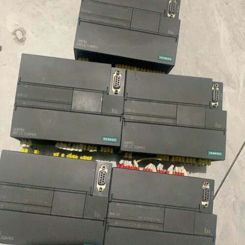 6ES7 288-1SR40-0AA0 PLC模块 S7-200 SMART 工控控制器议价维修