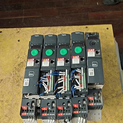 ATV320U07N4B 变频器 0.75kw 工业控制调速设备议价维修