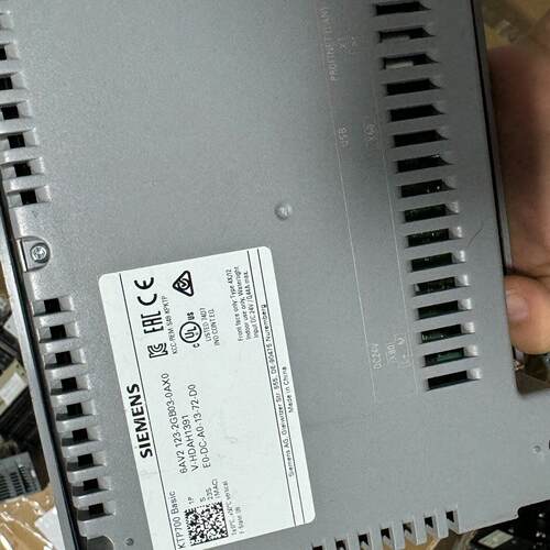 6AV2 123-2GB03-0AX0 KTP700 Basic 触摸屏 工业触控屏议价维修