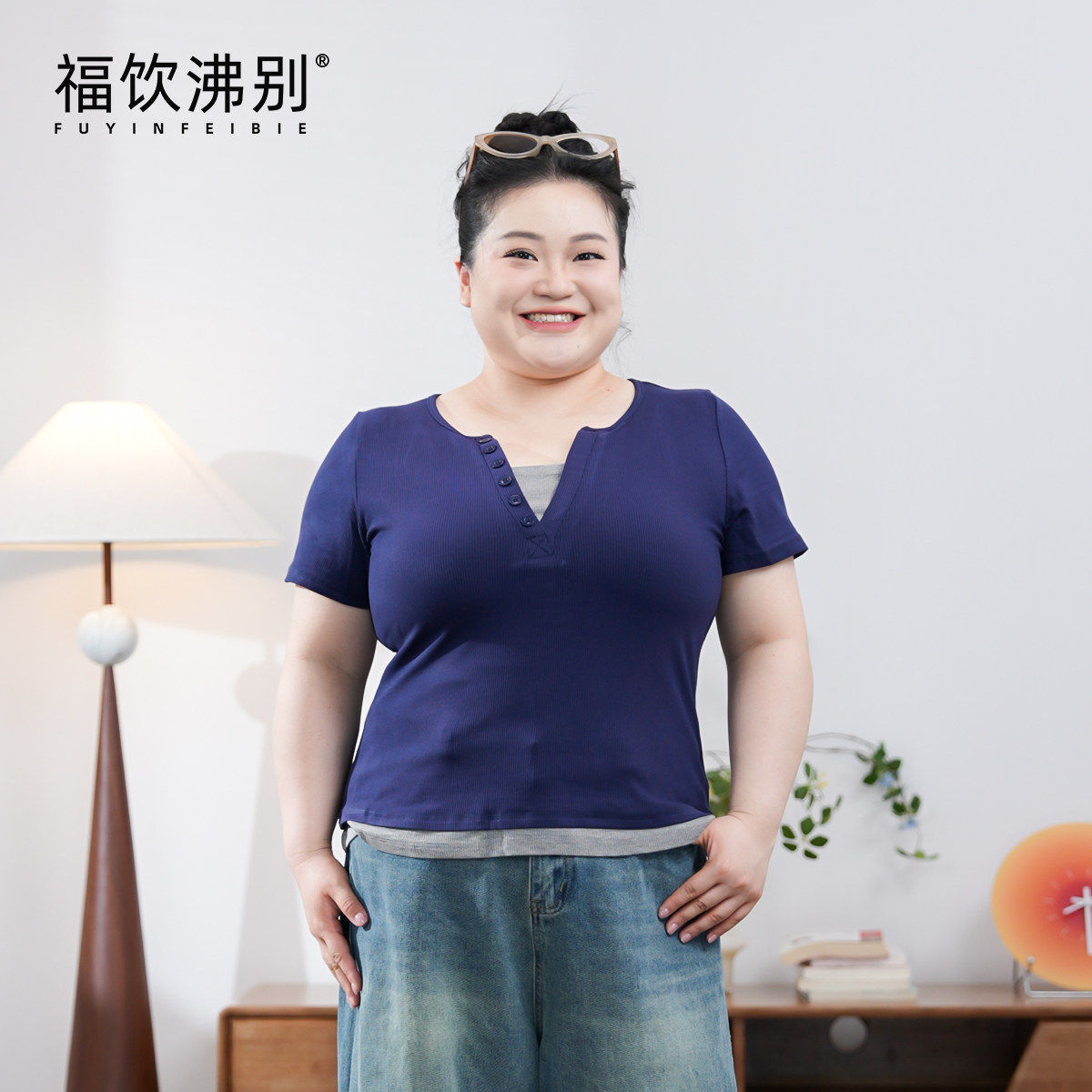 福饮沸别【初夏】大码胖mm修身显瘦百搭假两件V领短袖上衣-2099图片