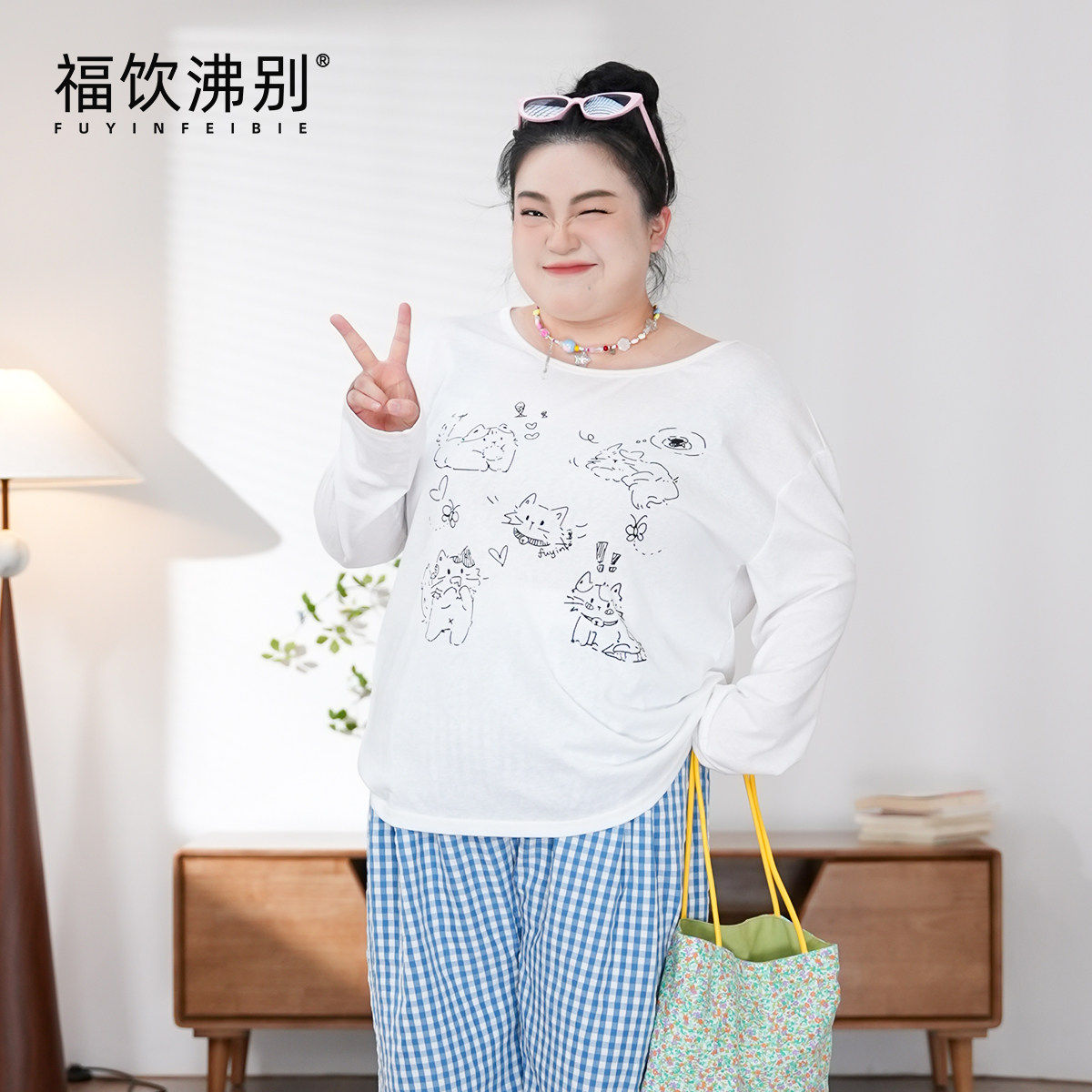 福饮沸别【萌宠印花】大码胖m新款休闲可爱动物印花白罩衫261033