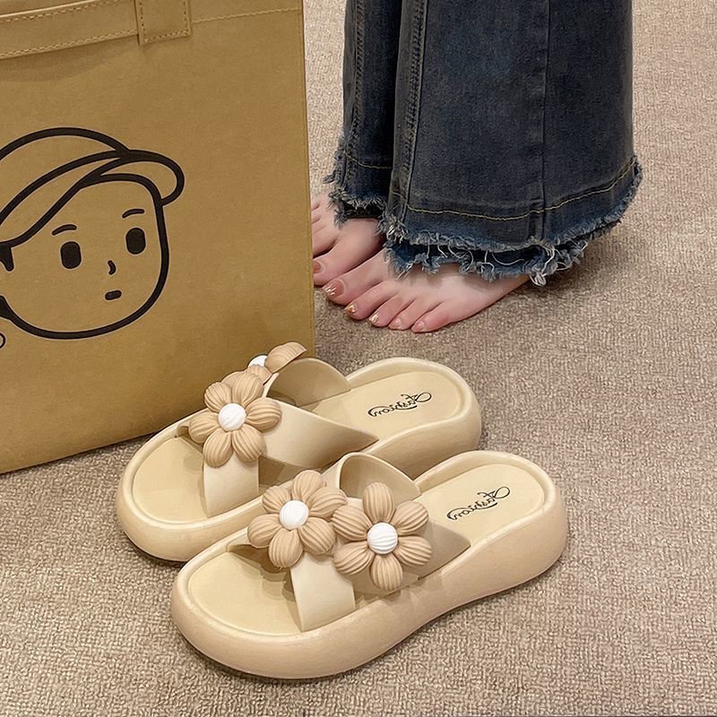 in凉拖鞋女网红外出新款夏季可