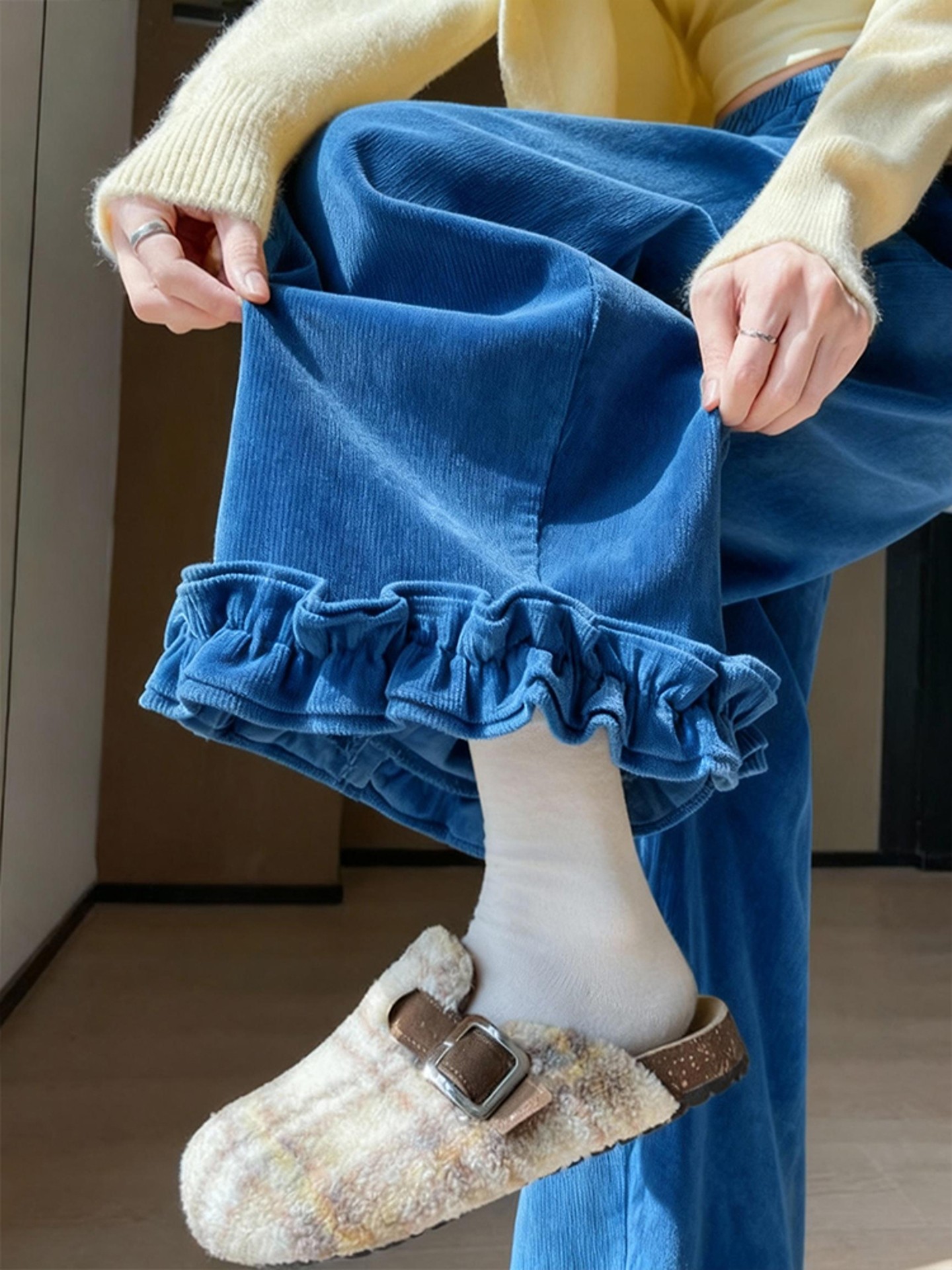 蓝色木耳花边灯芯绒裤子韩系慵懒风宽松阔腿裤2025新款冬季厚棉裤,女装/女士精品,大码裤装,淘宝优惠券,粉丝福利购,淘宝优惠卷