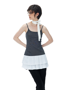 CUT2024SS 可调节吊带女 原创设计黑白条纹拼色收腰显瘦连衣裙夏季