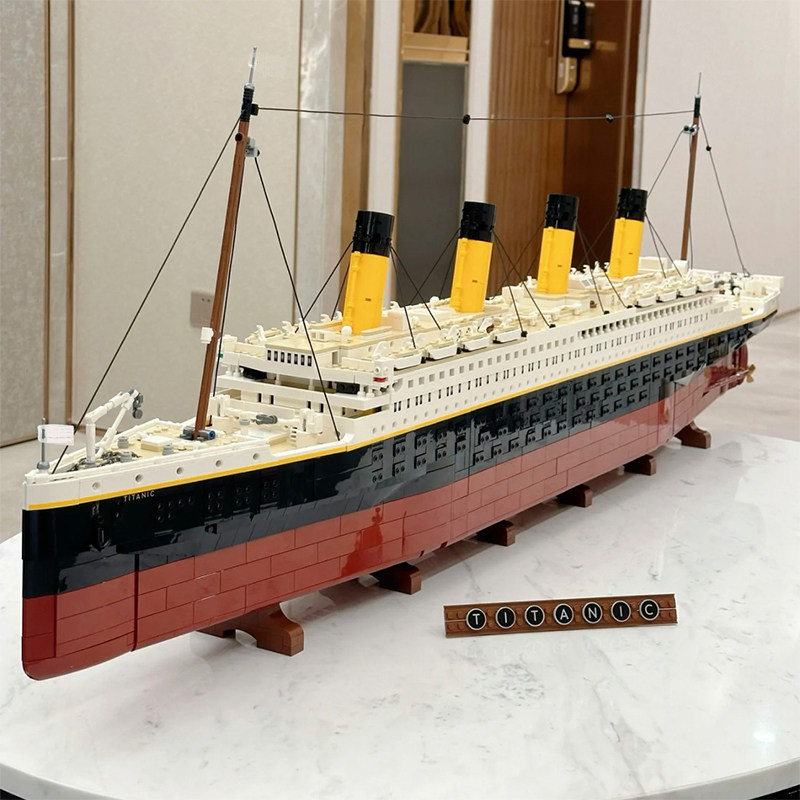 2025新款泰坦尼克号拼装积木玩具益智拼图高难度中国建筑模型摆件,玩具/童车/益智/积木/模型,普通塑料积木,淘宝优惠券,粉丝福利购,淘宝优惠卷
