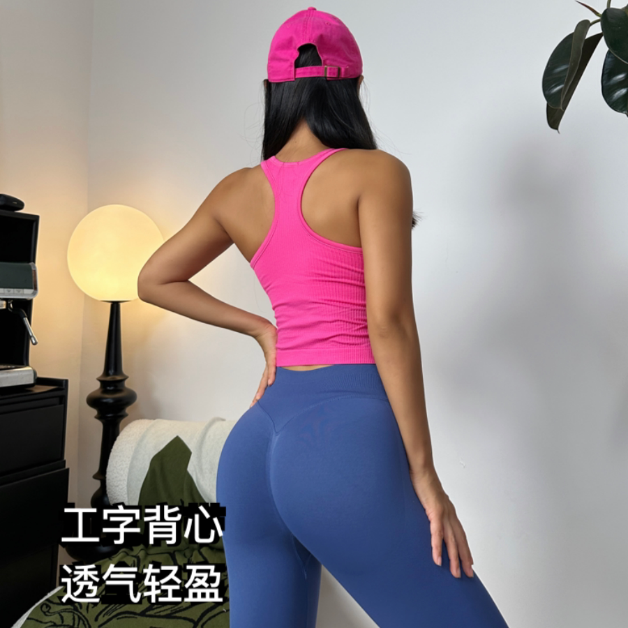 含胸垫跑步瑜伽内衣上衣女无袖修运动背心