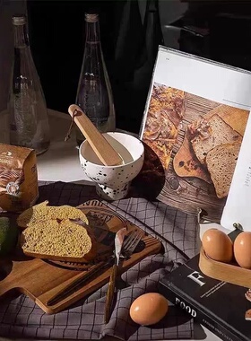 现代简约样板间厨房橱柜摆件组合