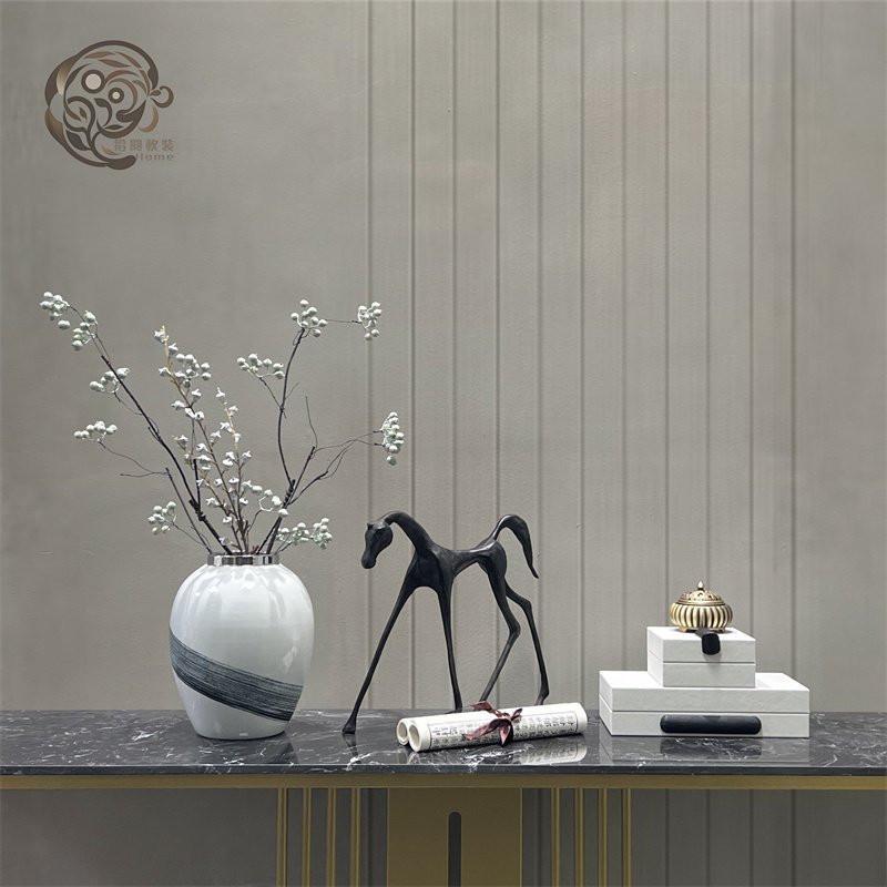 样板间摆件新中式客厅玄关摆设黑色铁艺马纯铜香炉装饰品软装组合