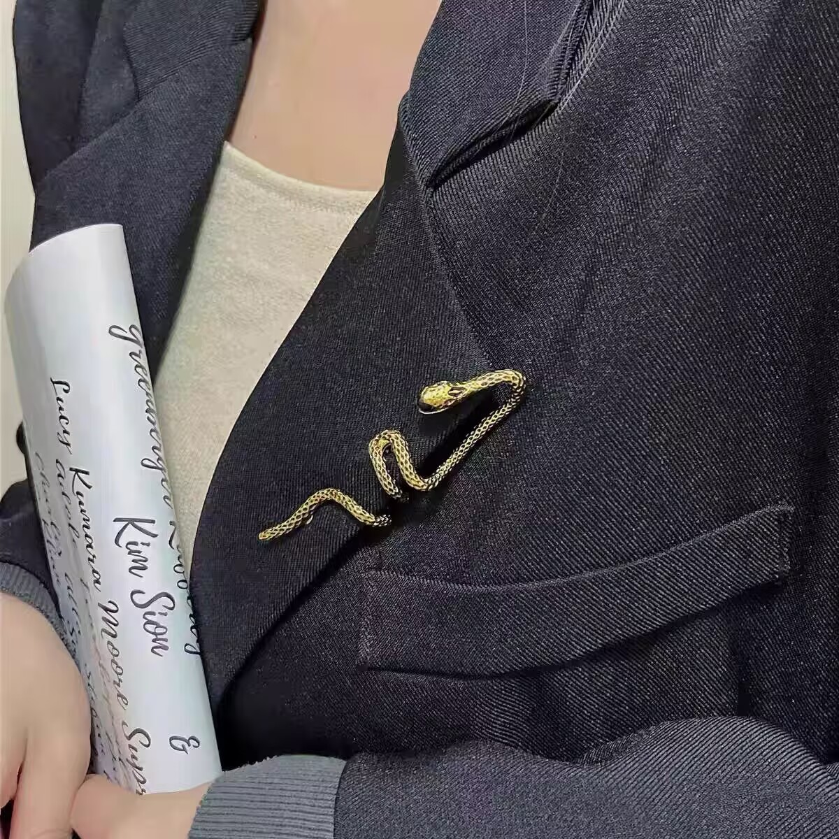 法国coopkoop个性复古做旧设计感灵蛇胸针女小众高档胸花别针