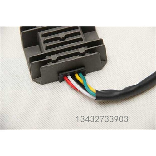 适用摩托车整流器稳压器GY6 125 公主125通用型 调压器 硅整流i.
