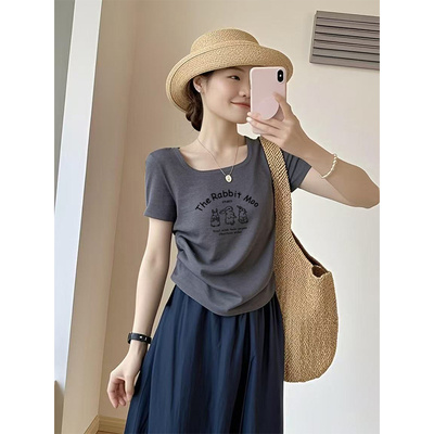 韩系灰色短袖t恤女夏新款褶皱收腰设计方领短款正肩修身纯欲上衣