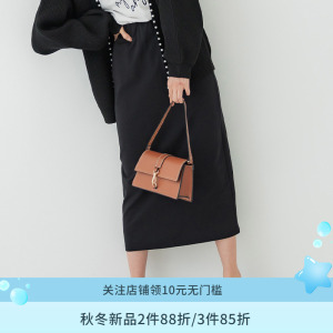 coca日系休闲半身裙女2023新款秋装女装半裙直筒包臀裙黑色长裙子