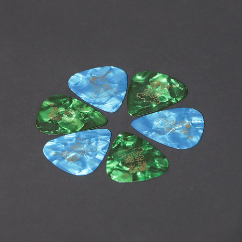 手感舒适，声音清透