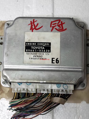 花冠发动机电脑板89661-02F30 F40 M50 A20 02280 0Z230原装拆车