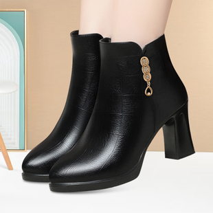 百搭气质妈妈粗跟皮靴旗袍模特礼仪走秀靴潮流圆头防水台高跟女靴