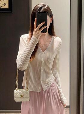 EGG SLY精选高支亚麻V领显瘦竖坑条薄款防晒针织开衫外套女春