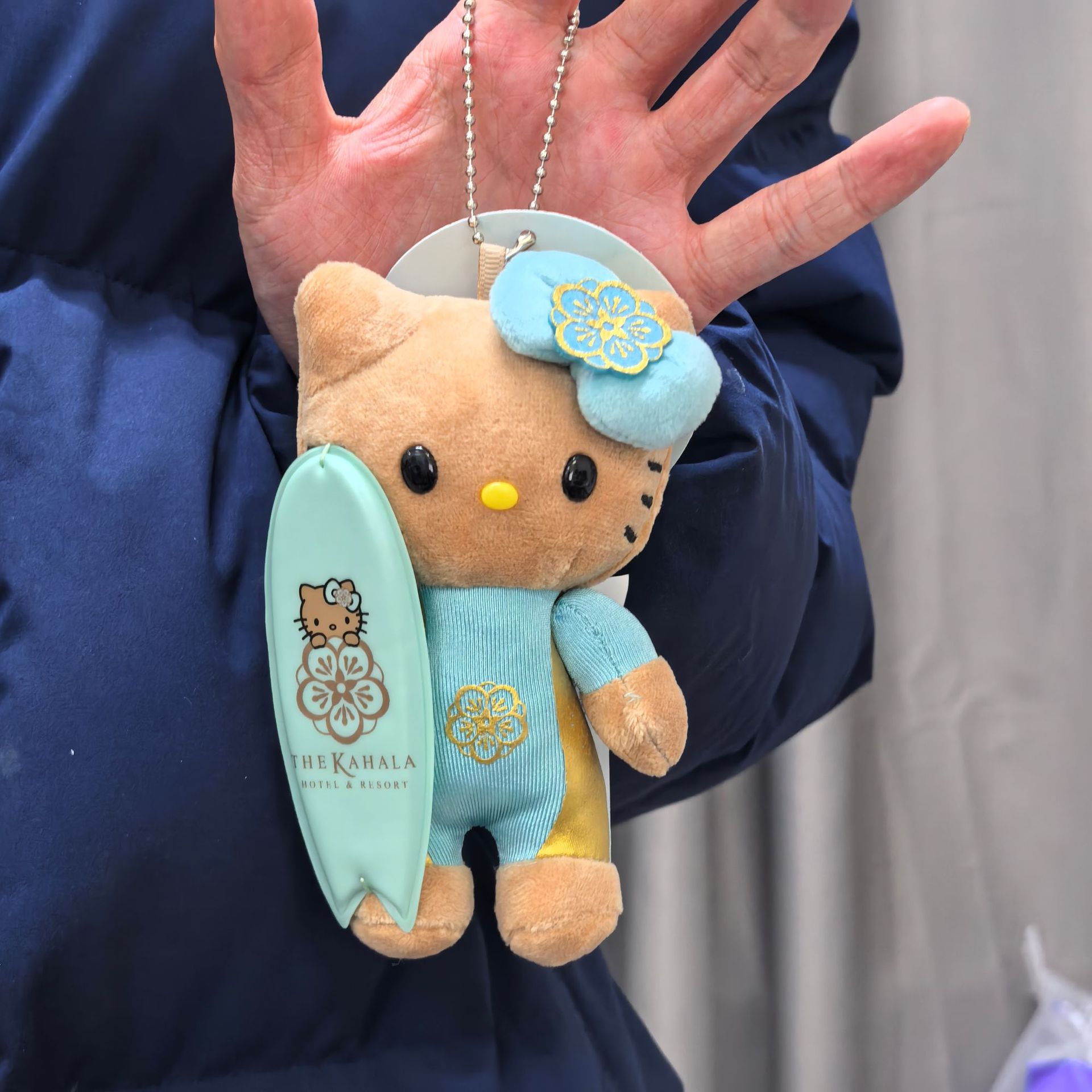 夏威夷滑板黑皮hellokitty挂件