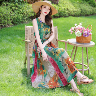 新款 显瘦胖mm沙滩吊带长裙子 海边度假风收腰棉绸无袖 连衣裙女大码